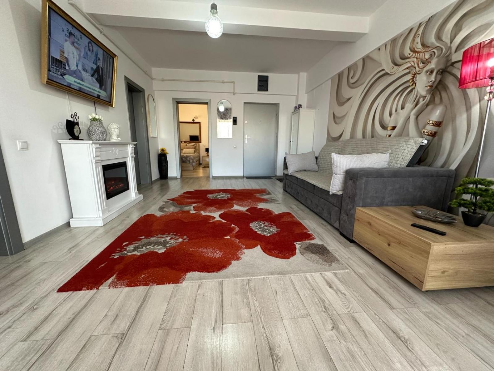 Downtown "Rendez-Vous" Luxury Apartment Bacau Exterior photo