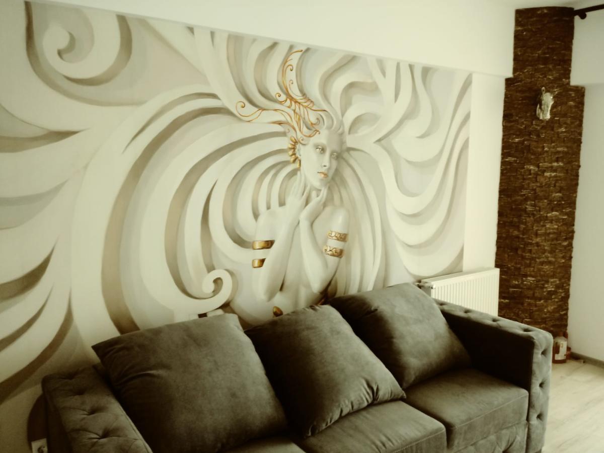 Downtown "Rendez-Vous" Luxury Apartment Bacau Exterior photo